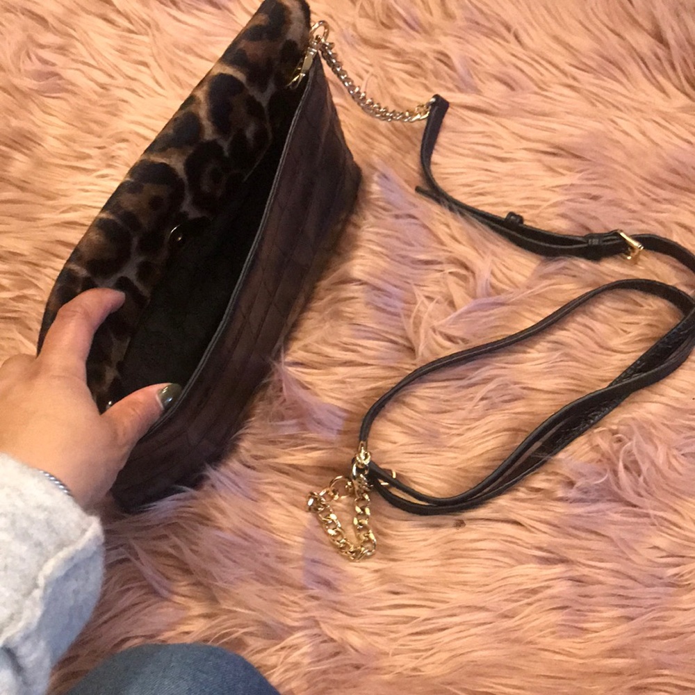 Michael Kors leather leopard print clutch - Picture 4 of 5